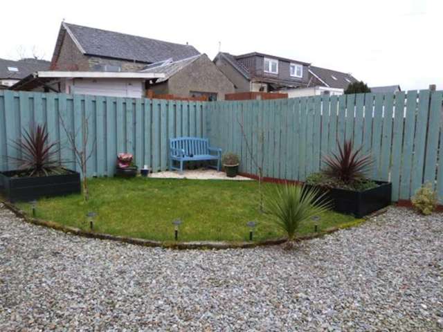  Image of 2 bedroom Flat for sale in Mcarthur Street Dunoon PA23 at Dunoon, PA23 7PL