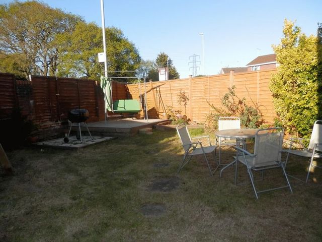  Image of 1 bedroom Detached house to rent in Meadowsweet Road Poole BH17 at Meadowsweet Road  Poole, BH17 7XX