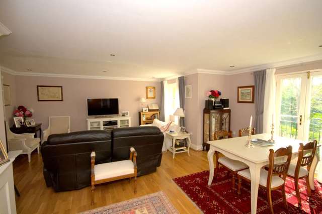  Image of 2 bedroom Detached house for sale in Kirkwood Grove Medbourne Milton Keynes MK5 at Kirkwood Grove Medbourne Milton Keynes, MK5 6FP