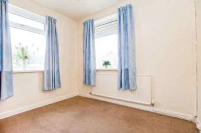  Image of 3 bedroom Bungalow for sale in Melrose Avenue Fulwood Preston PR2 at Fulwood Preston Fulwood, PR2 8DE