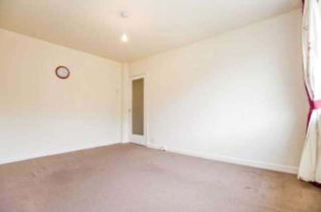  Image of 3 bedroom Bungalow for sale in Melrose Avenue Fulwood Preston PR2 at Fulwood Preston Fulwood, PR2 8DE