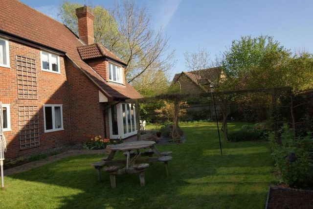  Image of 5 bedroom Detached house for sale in Mercers Meadow Wendover Aylesbury HP22 at Mercers Meadow Wendover Wendover, HP22 6RU