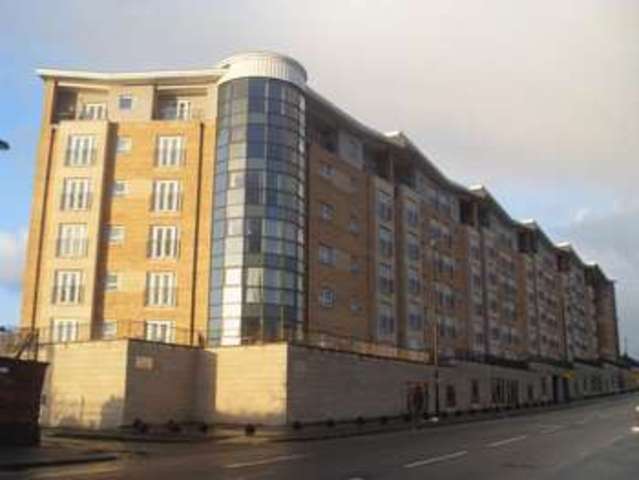  Image of 2 bedroom Flat for sale in Middlewood Street Salford M5 at Middlewood Street  Salford, M5 4LW