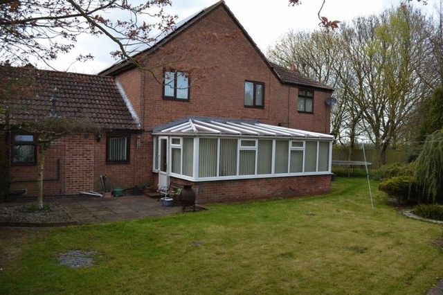  Image of 5 bedroom Detached house for sale in Mill View Gardens Wrawby Brigg DN20 at Mill View Gardens Wrawby Brigg, DN20 8SY