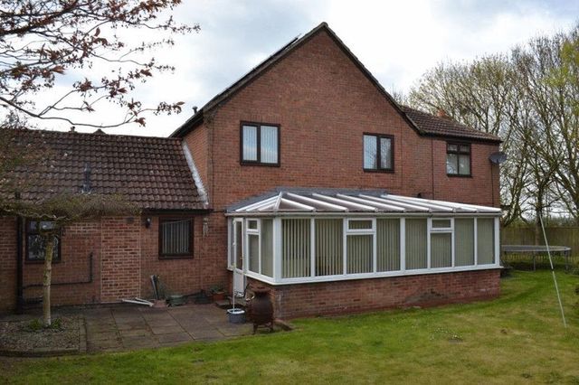  Image of 5 bedroom Detached house for sale in Mill View Gardens Wrawby Brigg DN20 at Mill View Gardens Wrawby Brigg, DN20 8SY