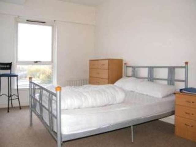  Image of 2 bedroom Flat for sale in Moir Street Glasgow G1 at Gallowgate Glasgow Glasgow, G1 5AE