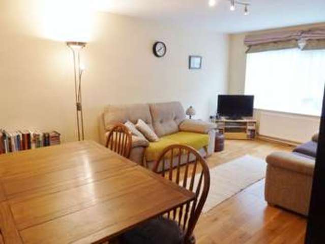  Image of 2 bedroom Flat for sale in Moor Green Lane Moseley Birmingham B13 at Conifer Court Moor Green Lane Birmingham, B13 8NB