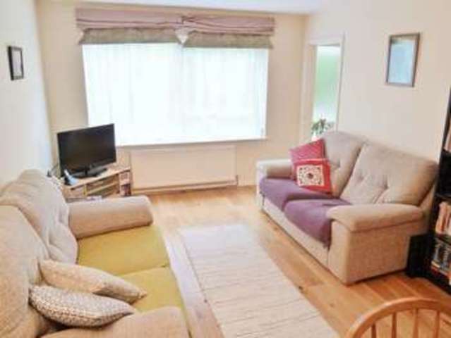  Image of 2 bedroom Flat for sale in Moor Green Lane Moseley Birmingham B13 at Conifer Court Moor Green Lane Birmingham, B13 8NB