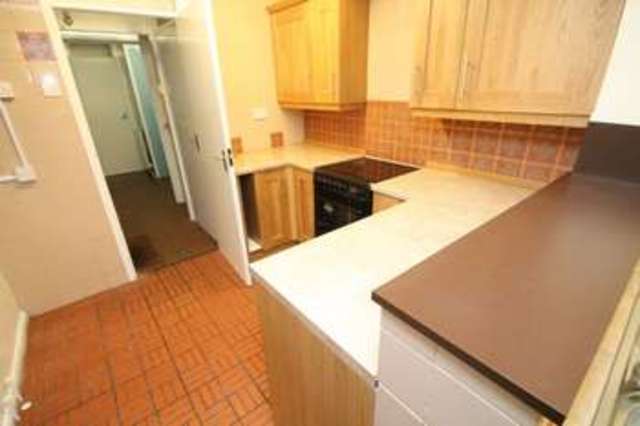  Image of 3 bedroom Terraced house to rent in Mount Hill Road Bristol BS15 at Mount Hill Road Hanham Bristol, BS15 9SU