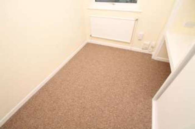  Image of 3 bedroom Terraced house to rent in Mount Hill Road Bristol BS15 at Mount Hill Road Hanham Bristol, BS15 9SU