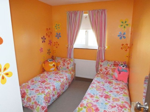  Image of 4 bedroom Detached house for sale in Mulcaster Avenue Grange Park Swindon SN5 at Mulcaster Avenue Grange Park Swindon, SN5 6EH