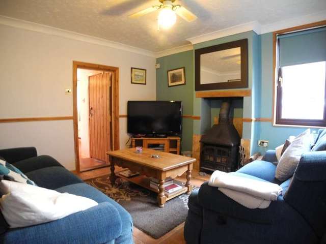  Image of 3 bedroom Semi-Detached house to rent in Nethergate Street Bungay NR35 at Bungay Suffolk, NR35 1HE