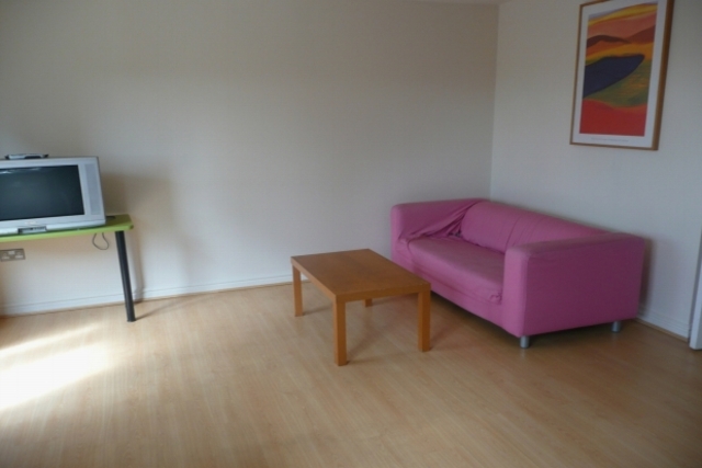  Image of 2 bedroom Apartment to rent in Newcastle Street Manchester M15 at NEWCASTLE STREET HULME M15 6AH MANCHESTER M15 6AH, M15 6AH