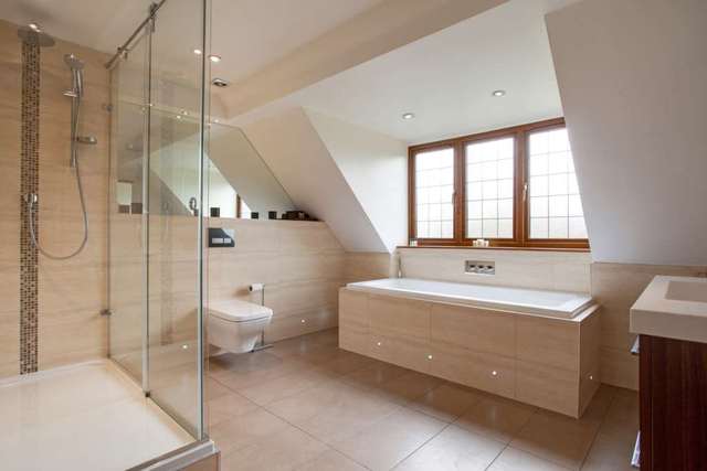  Image of 4 bedroom Detached house for sale in Newfield Road Sonning Common Reading RG4 at Newfield Road Sonning Common Reading, RG4 9TB