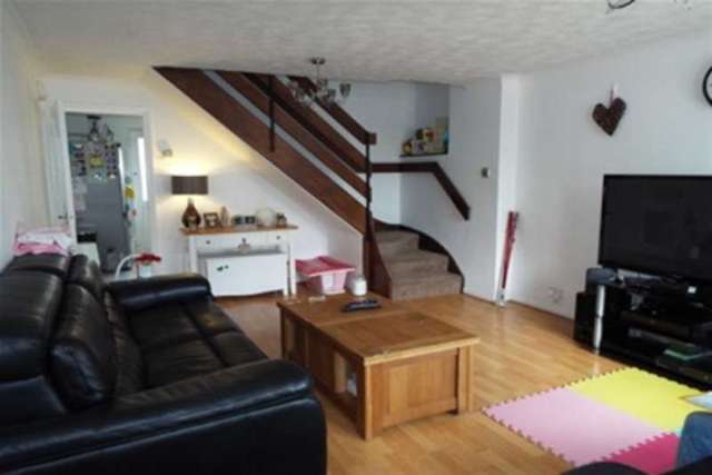  Image of 2 bedroom Detached house to rent in Mortimer Way North Baddesley Southampton SO52 at Southampton, SO52 9NE