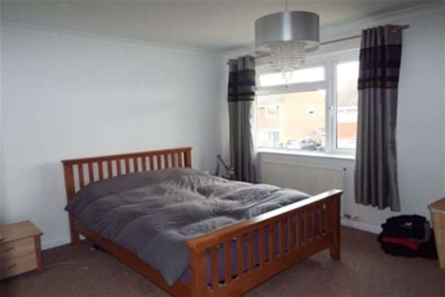  Image of 2 bedroom Detached house to rent in Mortimer Way North Baddesley Southampton SO52 at Southampton, SO52 9NE