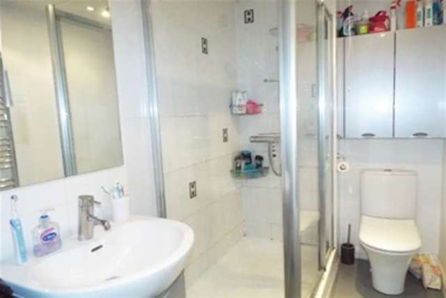  Image of 2 bedroom Detached house to rent in Mortimer Way North Baddesley Southampton SO52 at Southampton, SO52 9NE