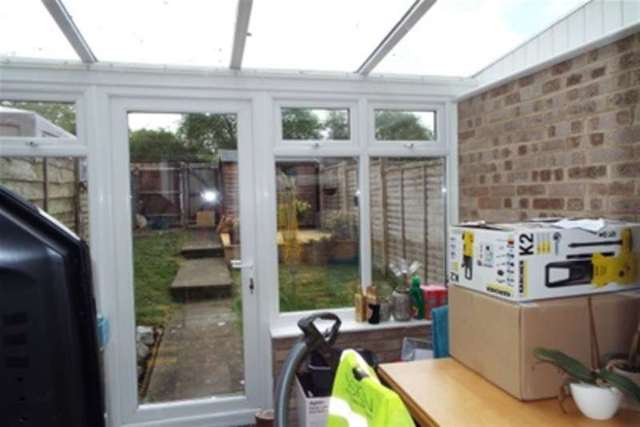  Image of 2 bedroom Detached house to rent in Mortimer Way North Baddesley Southampton SO52 at Southampton, SO52 9NE