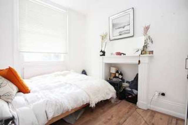  Image of 2 bedroom Flat to rent in Offord Road London N1 at Offord Road  London, N1 1PH