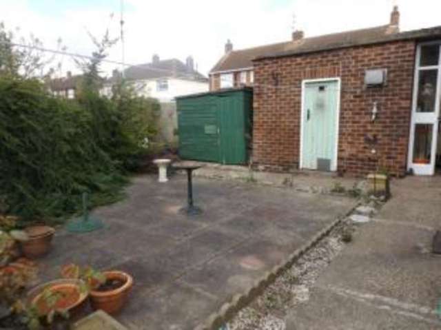  Image of 3 bedroom Semi-Detached house for sale in Olive Grove Forest Town Mansfield NG19 at Forest Town Mansfield Forest Town, NG19 0AP