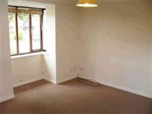  Image of 1 bedroom Detached house to rent in Bergamot Gardens Walnut Tree Milton Keynes MK7 at Bergamot Gardens  Milton Keynes, MK7 7NQ