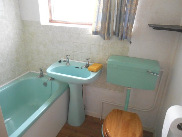  Image of 2 bedroom Detached house for sale in Orchard Close Great Oakley Harwich CO12 at Great Oakley  Harwich, CO12 5AX