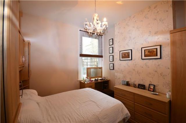  Image of 2 bedroom Flat to rent in Otterburn Street London SW17 at Tooting Broadway, SW17 9HQ