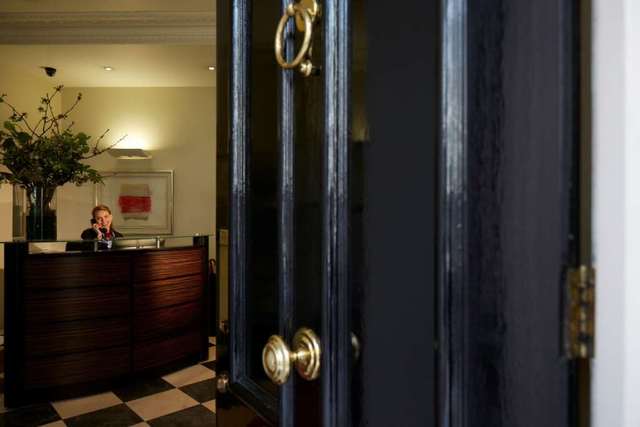  Image of Detached house to rent in Pall Mall London SW1Y at St Jame`s SW1Y London, SW1Y 5ES