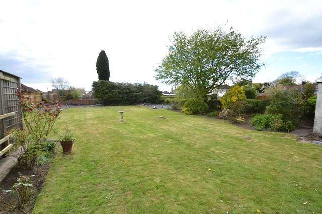  Image of 2 bedroom Detached house to rent in Pantbach Road Heath Cardiff CF14 at Pantbach Road  Rhiwbina, CF14 6AE