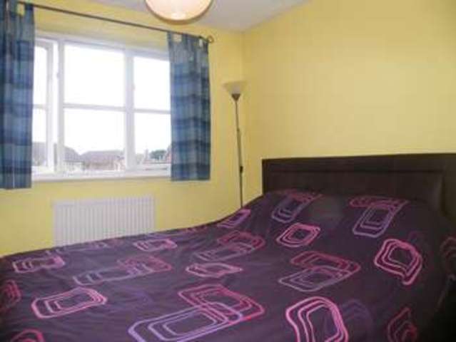  Image of 2 bedroom Terraced house to rent in Park Lane Binfield Bracknell RG42 at Temple Park Binfield Binfield, RG42 4UL