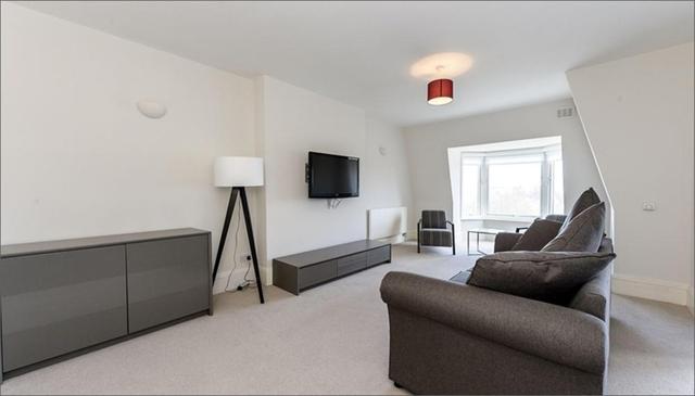  Image of 4 bedroom Apartment to rent in Park Road London NW8 at Regents Park  London, NW8 7HY
