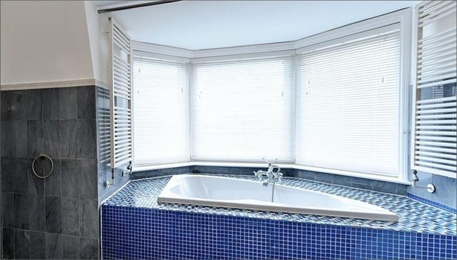  Image of 4 bedroom Apartment to rent in Park Road London NW8 at Regents Park  London, NW8 7HY