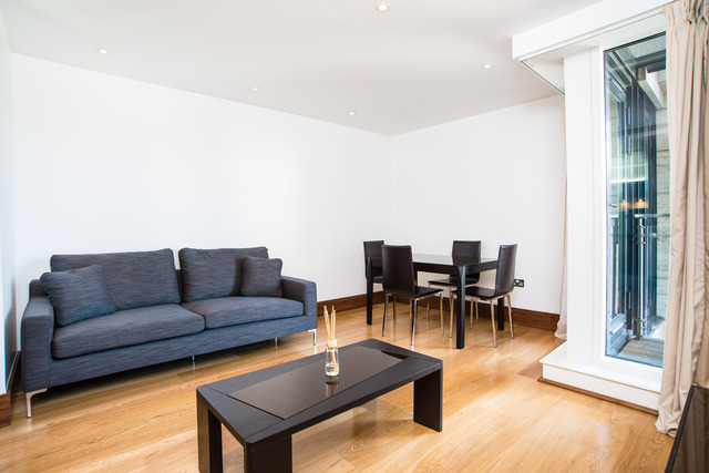  Image of 1 bedroom Flat to rent in Baker Street London NW1 at 219-225 Baker Street  Marylebone, NW1 6XE