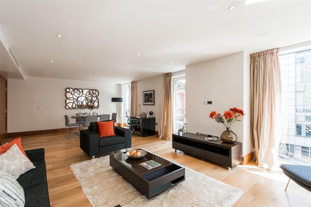  Image of 2 bedroom Flat to rent in Baker Street London NW1 at 219-225 Baker Street  Marylebone, NW1 6XE