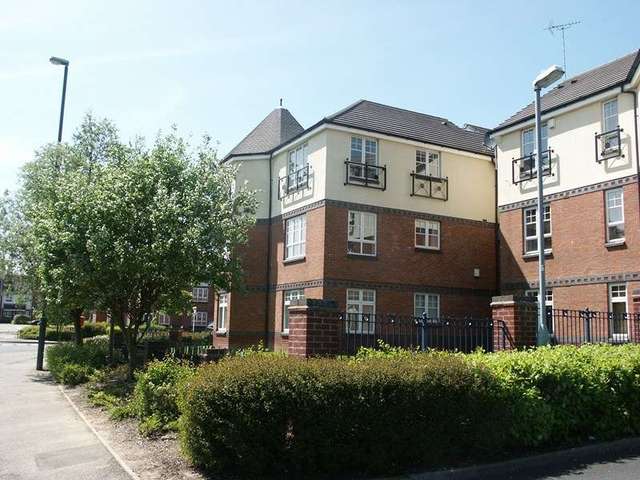  Image of 2 bedroom Property to rent in Park Way Rubery Rednal Birmingham B45 at Parkway Great Park Birmingham, B45 9WA