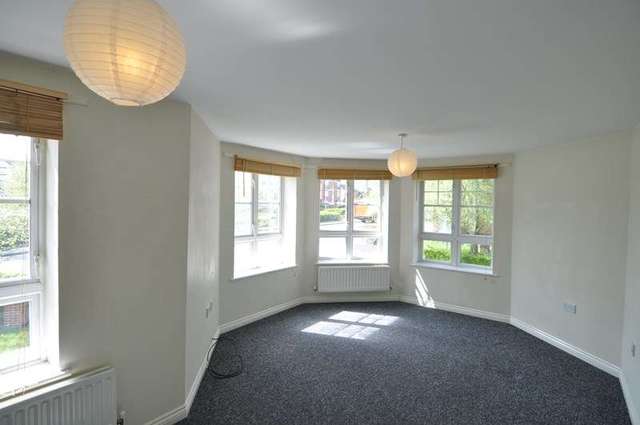  Image of 2 bedroom Property to rent in Park Way Rubery Rednal Birmingham B45 at Parkway Great Park Birmingham, B45 9WA