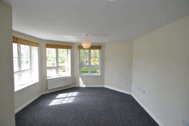  Image of 2 bedroom Property to rent in Park Way Rubery Rednal Birmingham B45 at Parkway Great Park Birmingham, B45 9WA