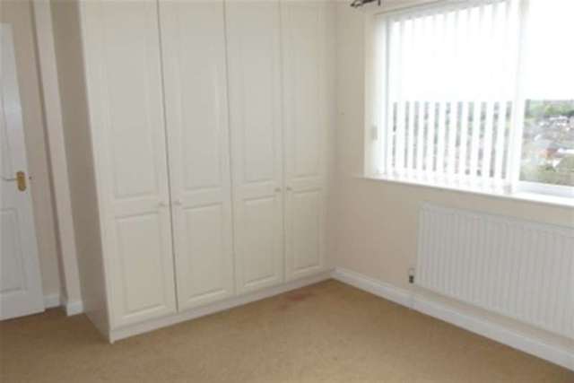  Image of 3 bedroom Semi-Detached house to rent in Patricia Drive Arnold Nottingham NG5 at Nottingham, NG5 8EH