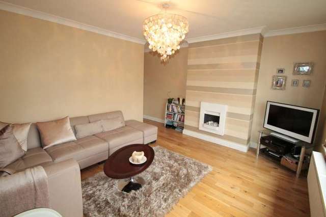  Image of 1 bedroom Apartment to rent in Mulgrave Road Sutton SM2 at Pemberton House Mulgrave Road Sutton, SM2 6JN