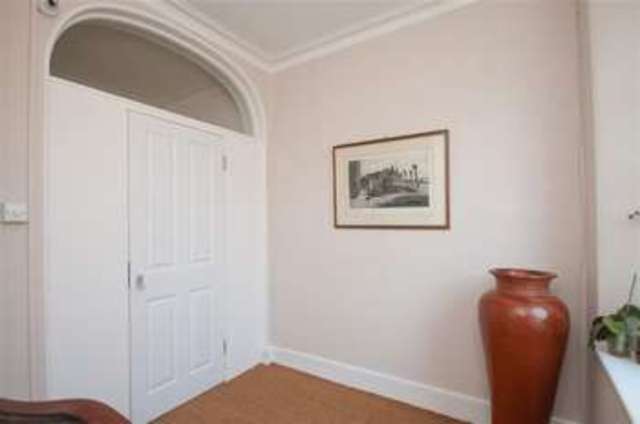  Image of 2 bedroom Flat for sale in Pembroke Road Clifton Bristol BS8 at Pembroke Road Clifton Bristol, BS8 3AU