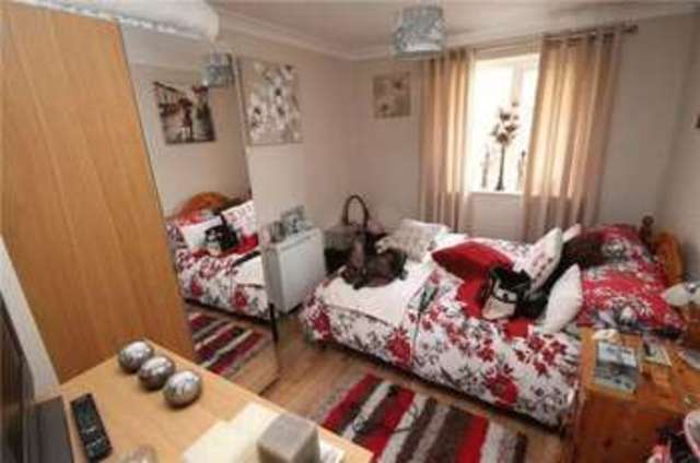  Image of 1 bedroom Terraced house to rent in Perryfields Close Redditch B98 at Perryfields Close  Redditch, B98 7YP