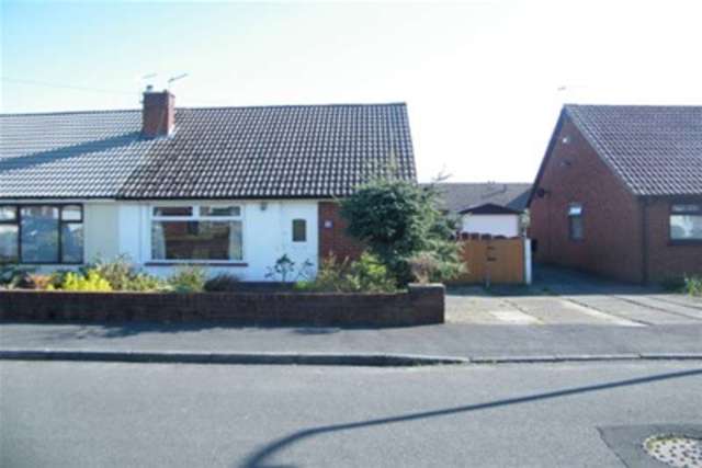  Image of 2 bedroom Bungalow to rent in Pickford Avenue Little Lever Bolton BL3 at Bolton, BL3 1PN