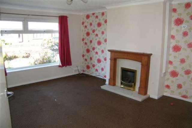  Image of 2 bedroom Bungalow to rent in Pickford Avenue Little Lever Bolton BL3 at Bolton, BL3 1PN