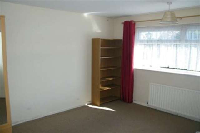  Image of 2 bedroom Bungalow to rent in Pickford Avenue Little Lever Bolton BL3 at Bolton, BL3 1PN