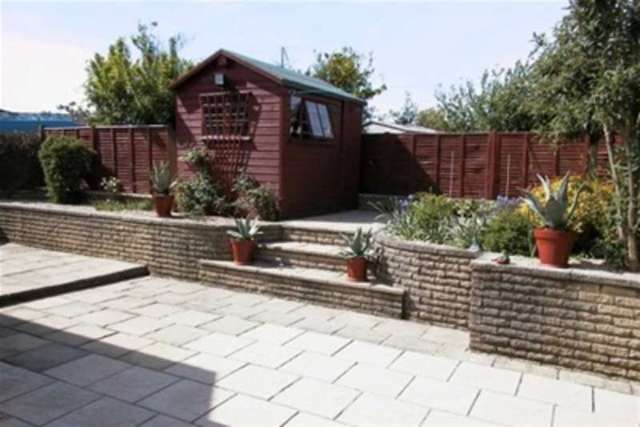  Image of 2 bedroom Semi-Detached house to rent in Bull Hill Pilley Lymington SO41 at Lymington, SO41 5RA