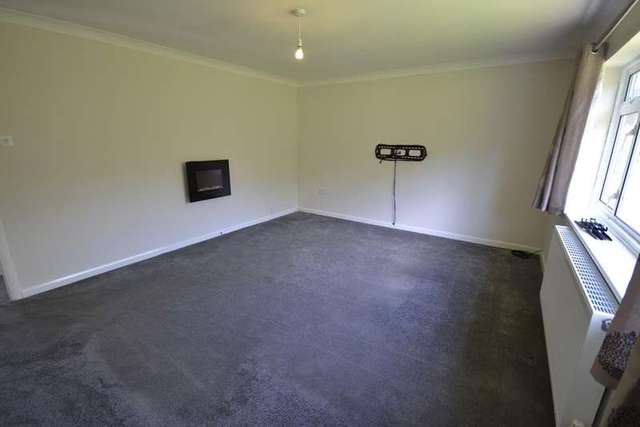  Image of 2 bedroom Bungalow to rent in Pilot Road Hastings TN34 at Hastings, TN34 2AU