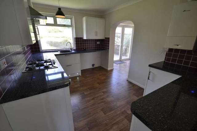  Image of 2 bedroom Bungalow to rent in Pilot Road Hastings TN34 at Hastings, TN34 2AU
