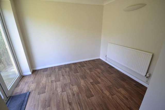 Image of 2 bedroom Bungalow to rent in Pilot Road Hastings TN34 at Hastings, TN34 2AU