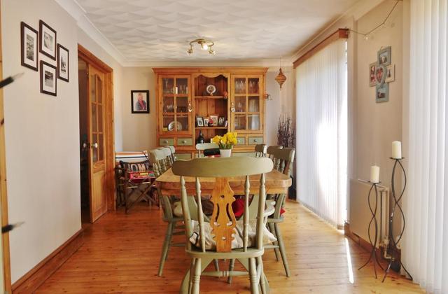 Image of 3 bedroom Detached house for sale in Pittsfield Cricklade Swindon SN6 at Cricklade, SN6 6AW