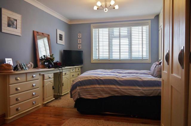  Image of 3 bedroom Detached house for sale in Pittsfield Cricklade Swindon SN6 at Cricklade, SN6 6AW